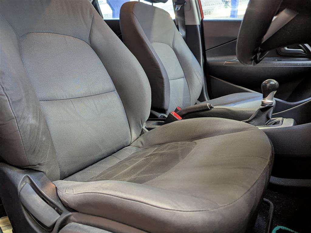 <p>2013 KIA RIO 1 AIR</p>