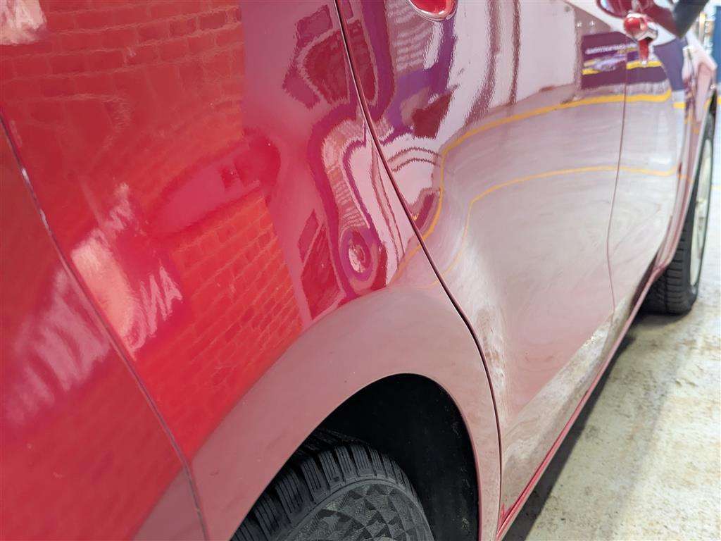 <p>2013 KIA RIO 1 AIR</p>