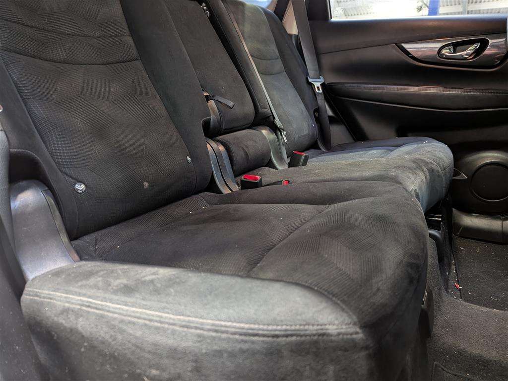 <p>2017 NISSAN X-TRAIL N-VISION DCI 4X4</p>