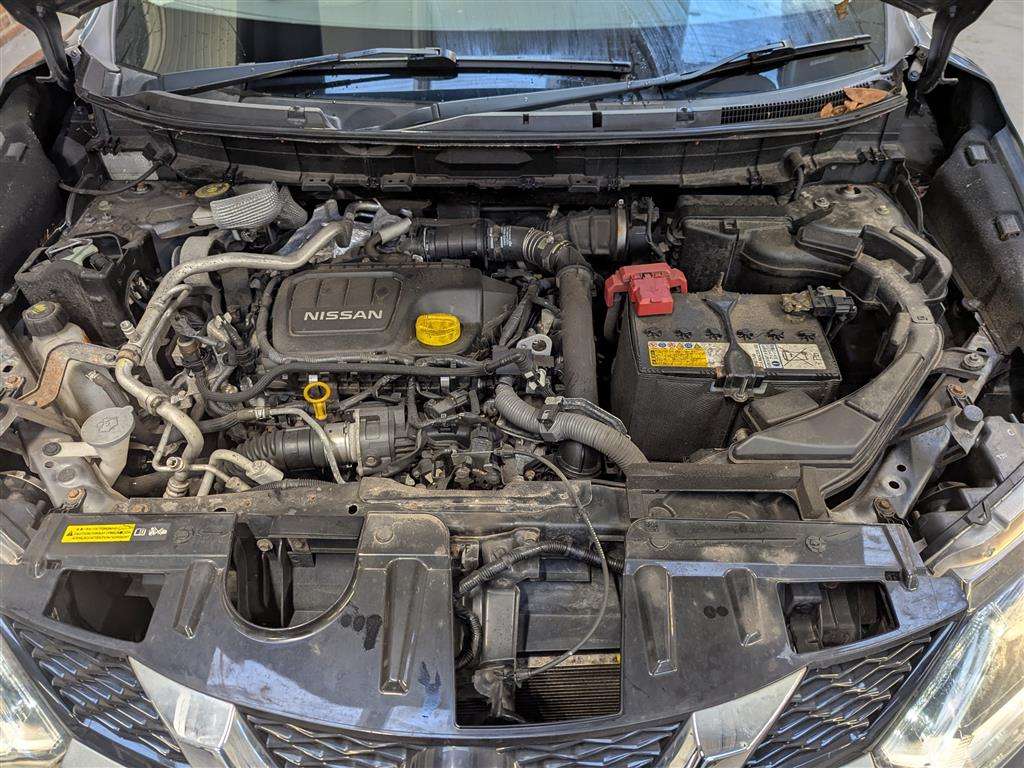 <p>2017 NISSAN X-TRAIL N-VISION DCI 4X4</p>