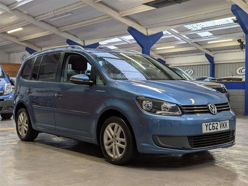 <p>2012 VOLKSWAGEN TOURAN SE TDI</p>