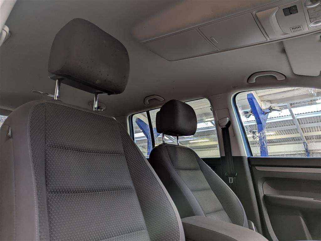 <p>2012 VOLKSWAGEN TOURAN SE TDI</p>