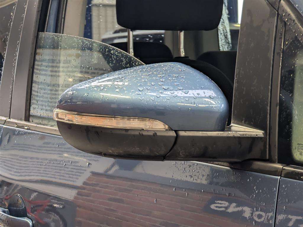 <p>2012 VOLKSWAGEN TOURAN SE TDI</p>