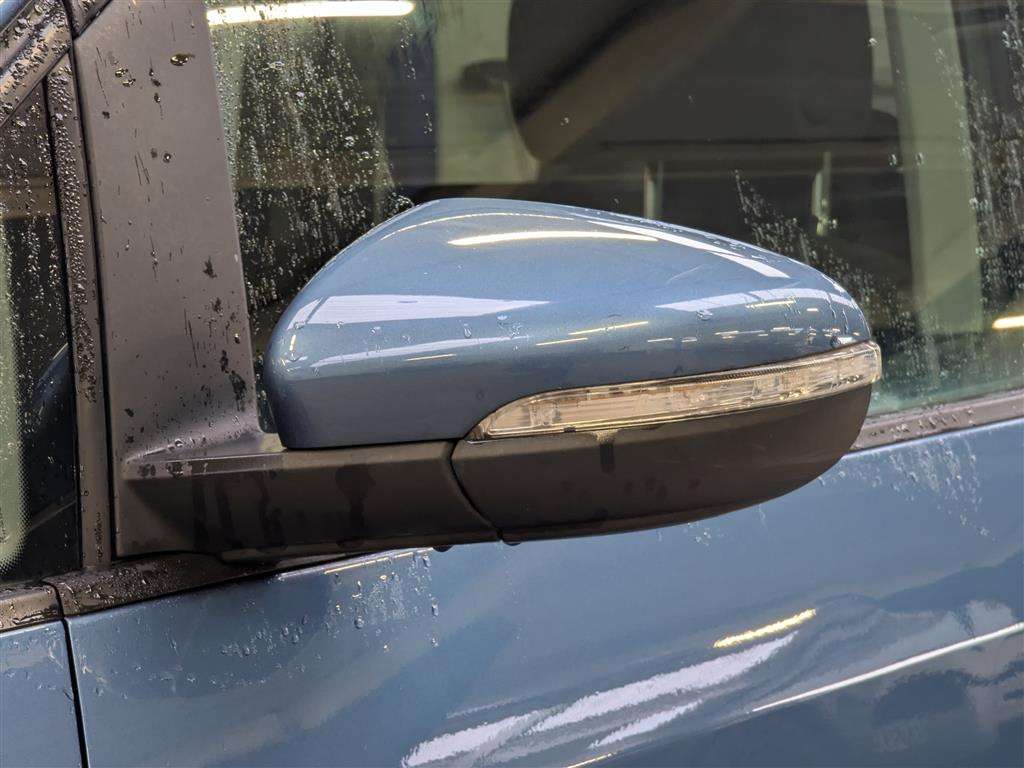 <p>2012 VOLKSWAGEN TOURAN SE TDI</p>