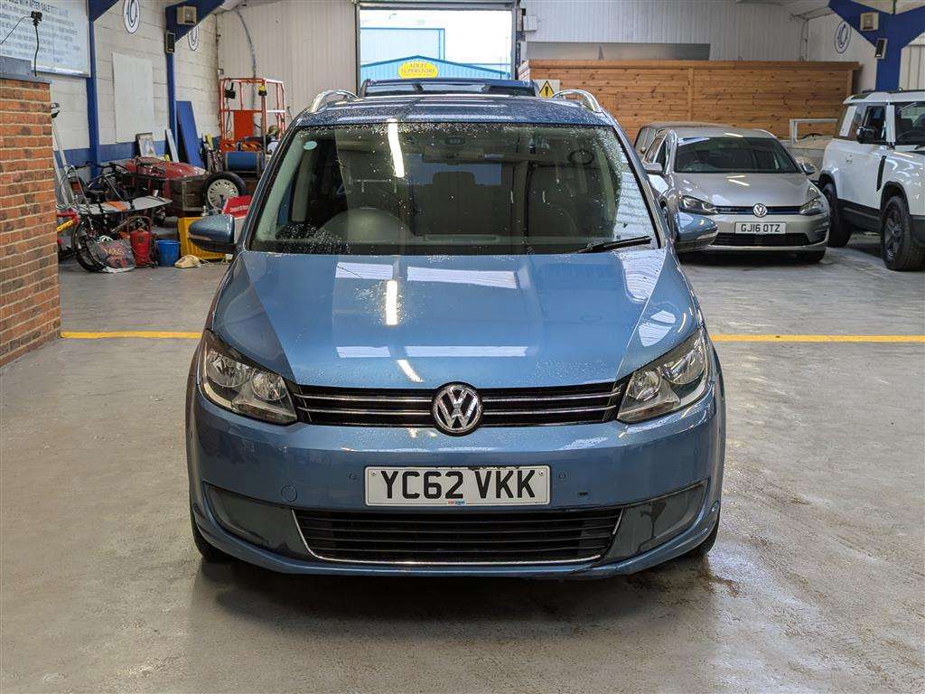 <p>2012 VOLKSWAGEN TOURAN SE TDI</p>