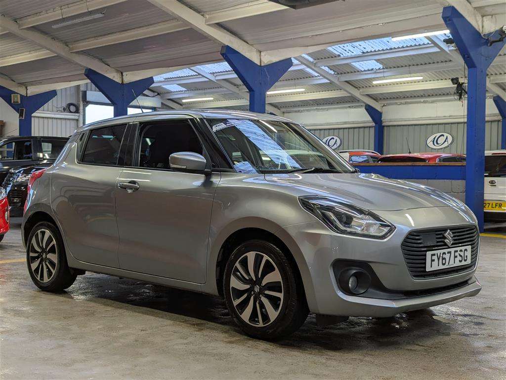 <p>2017 SUZUKI SWIFT SZ5 BOOSTERJET SHVS</p>