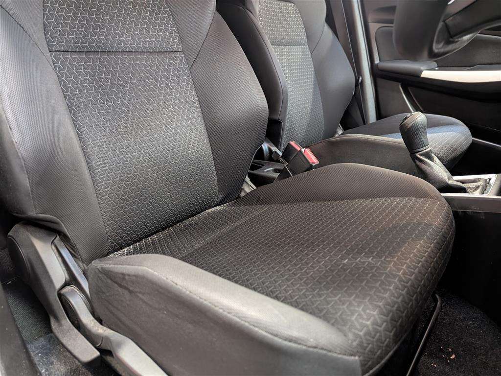 <p>2017 SUZUKI SWIFT SZ5 BOOSTERJET SHVS</p>