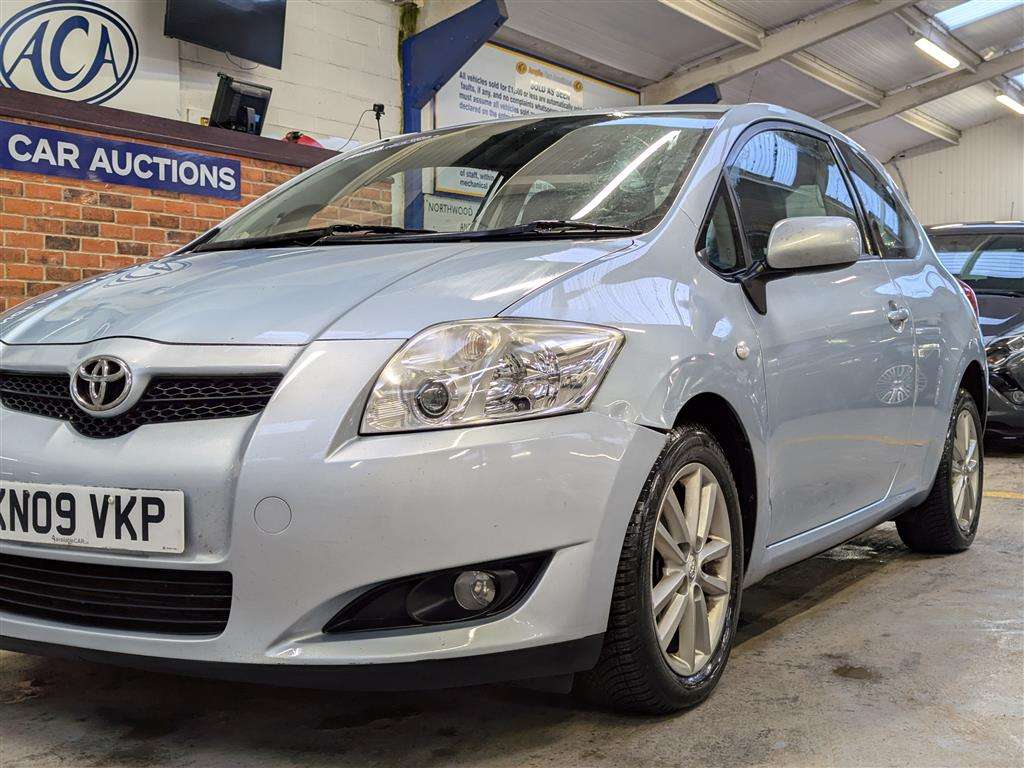 <p>2009 TOYOTA AURIS TR STOPSTART VVTI</p>