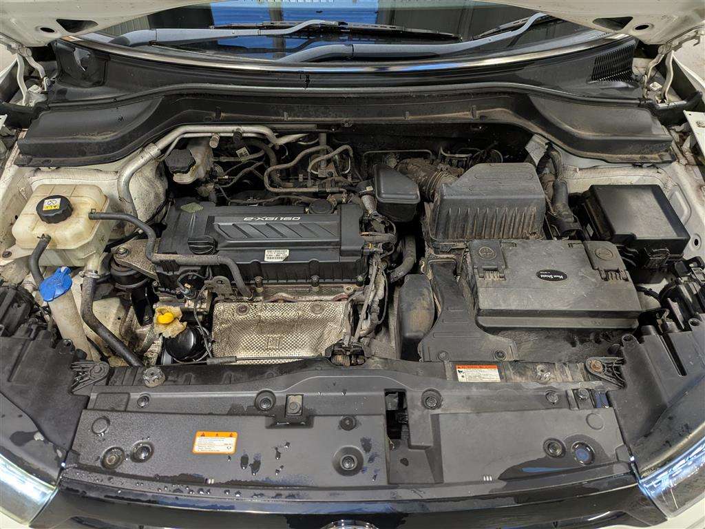 <p>2016 SSANGYONG TIVOLI SE</p>