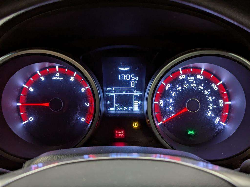 <p>2016 SSANGYONG TIVOLI SE</p>