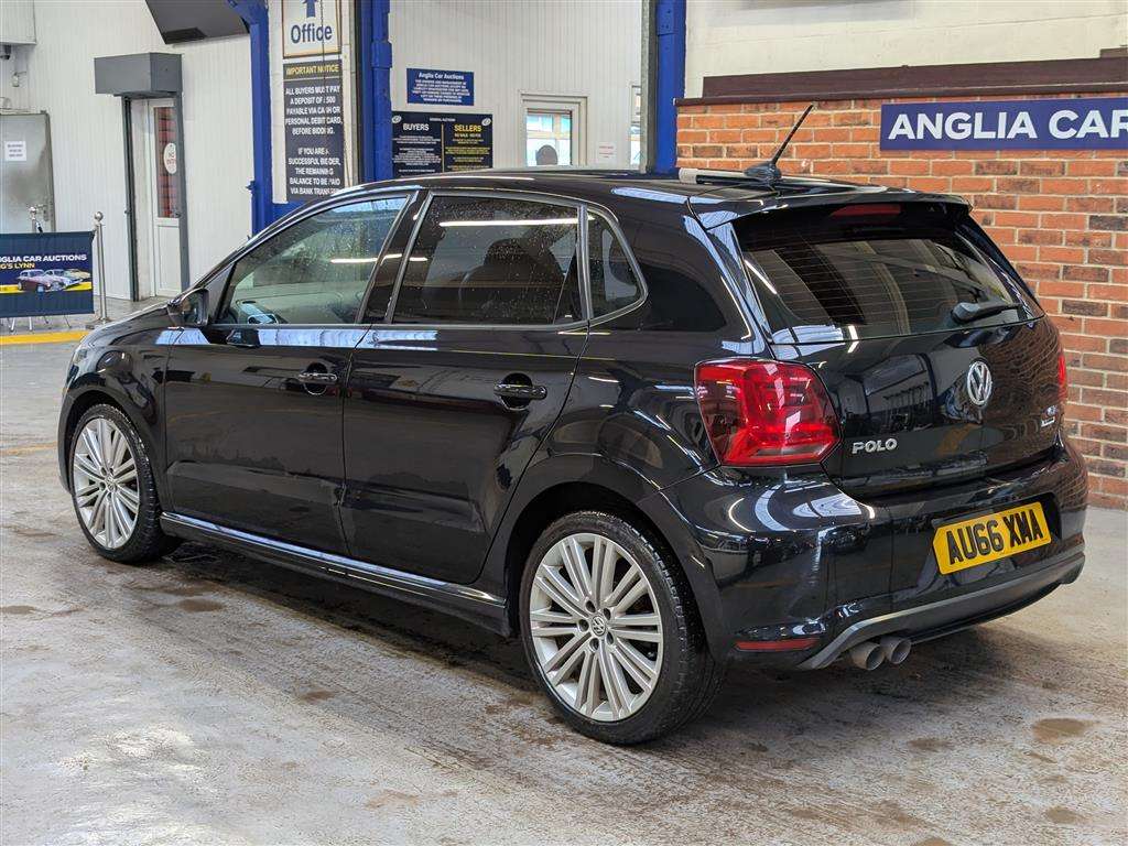 <p>2016 VOLKSWAGEN POLO BLUEGT</p>