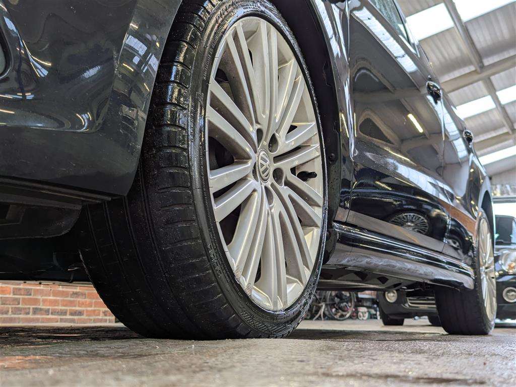 <p>2016 VOLKSWAGEN POLO BLUEGT</p>