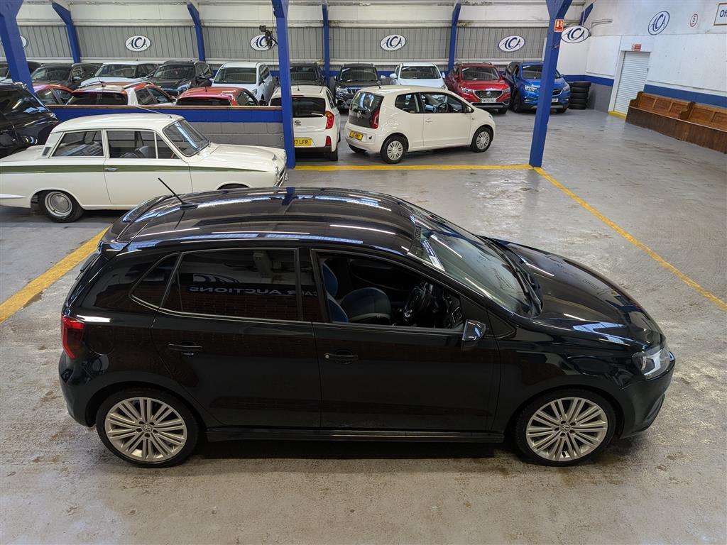 <p>2016 VOLKSWAGEN POLO BLUEGT</p>