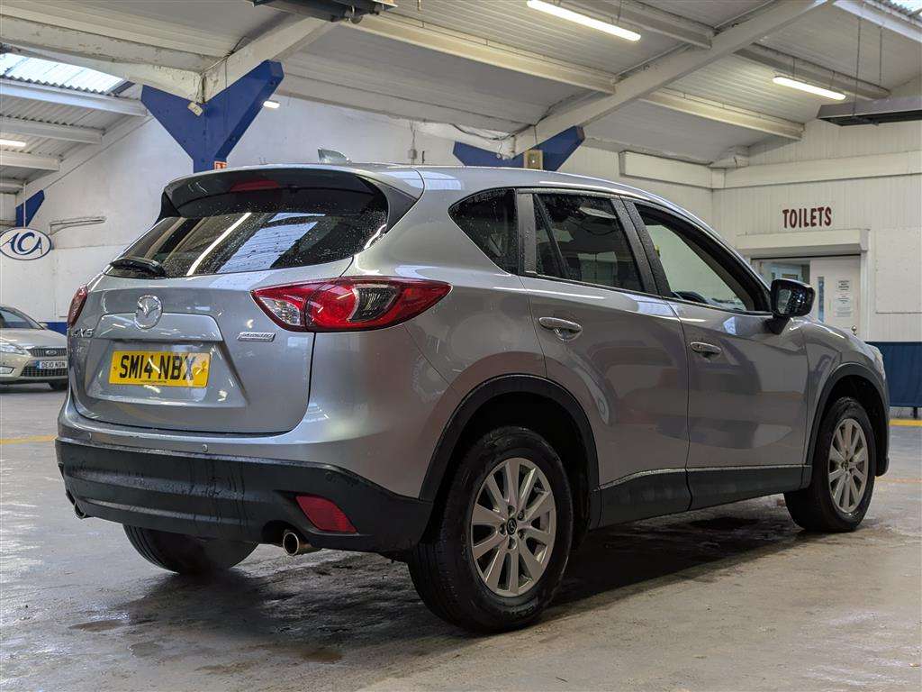 <p>2014 MAZDA CX-5 SE-L D NAV</p>