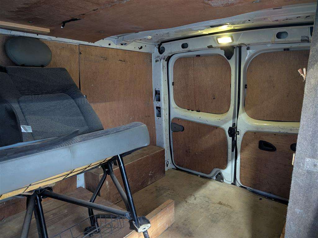 <p>2006 RENAULT TRAFIC SL27 DCI 100 SWB</p>