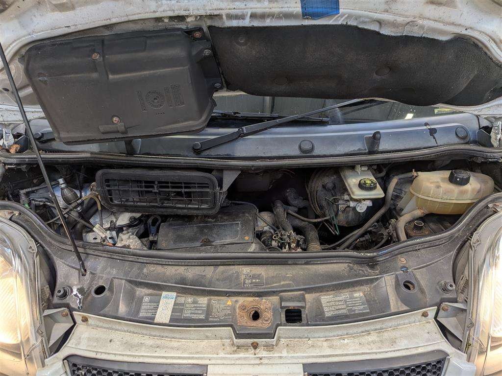 <p>2006 RENAULT TRAFIC SL27 DCI 100 SWB</p>