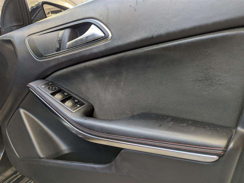 <p>2018 MERCEDES-BENZ A 160 AMG LINE</p>