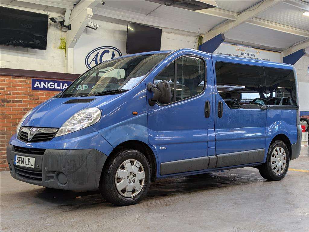 <p>2014 VAUXHALL VIVARO COMBI CDTI ECOFLEX</p>