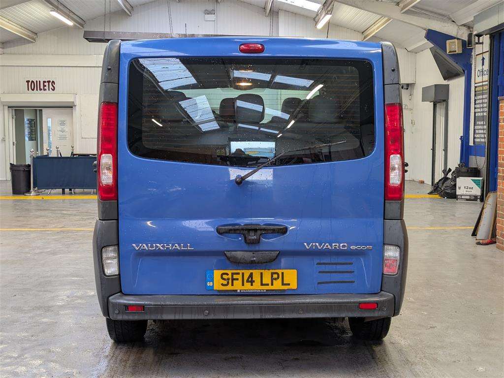<p>2014 VAUXHALL VIVARO COMBI CDTI ECOFLEX</p>