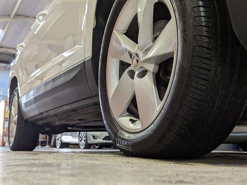 <p>2019 SKODA KAROQ SE TSI</p>