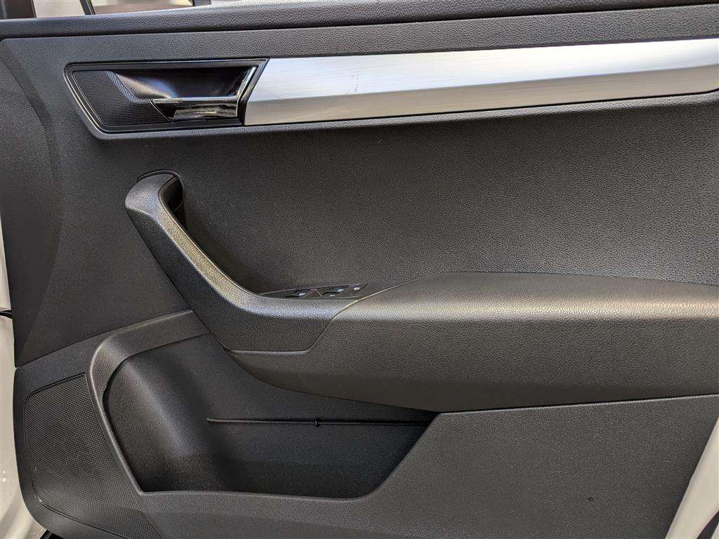 <p>2019 SKODA KAROQ SE TSI</p>