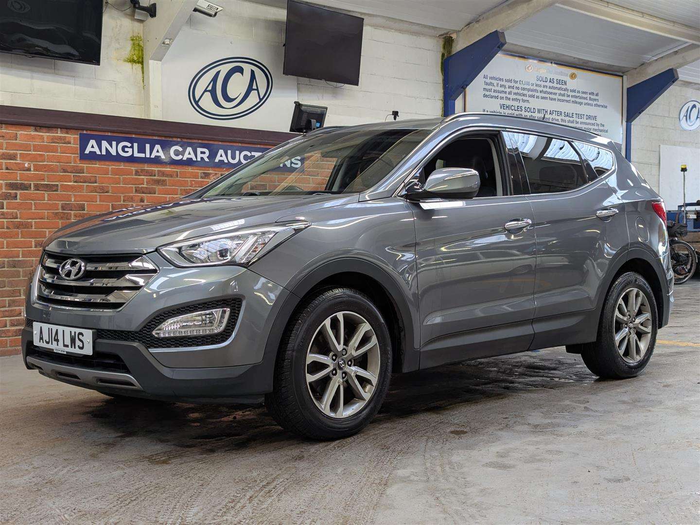 <p>2014 HYUNDAI SANTA FE PREMIUM CRDI AUTO</p>