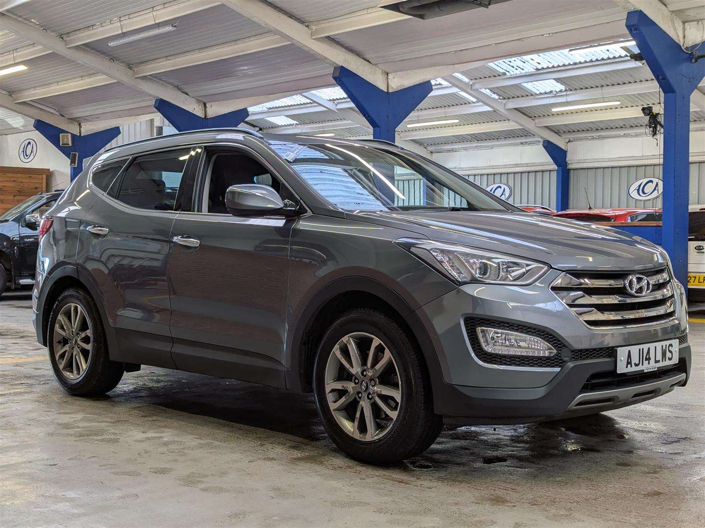 <p>2014 HYUNDAI SANTA FE PREMIUM CRDI AUTO</p>