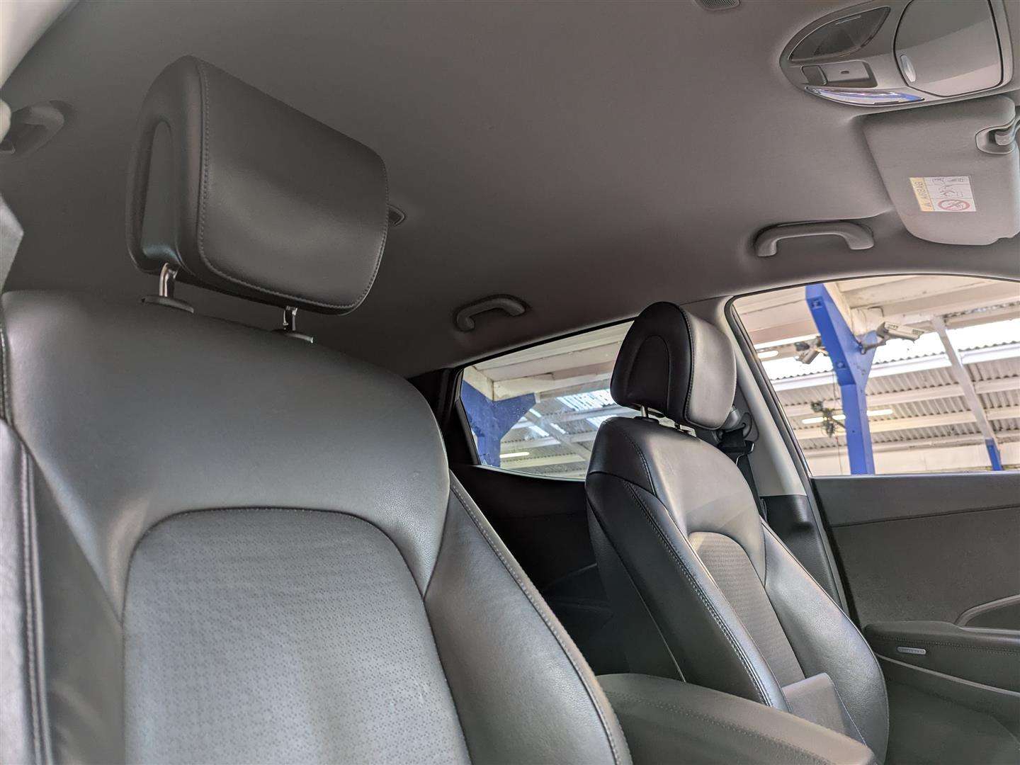 <p>2014 HYUNDAI SANTA FE PREMIUM CRDI AUTO</p>