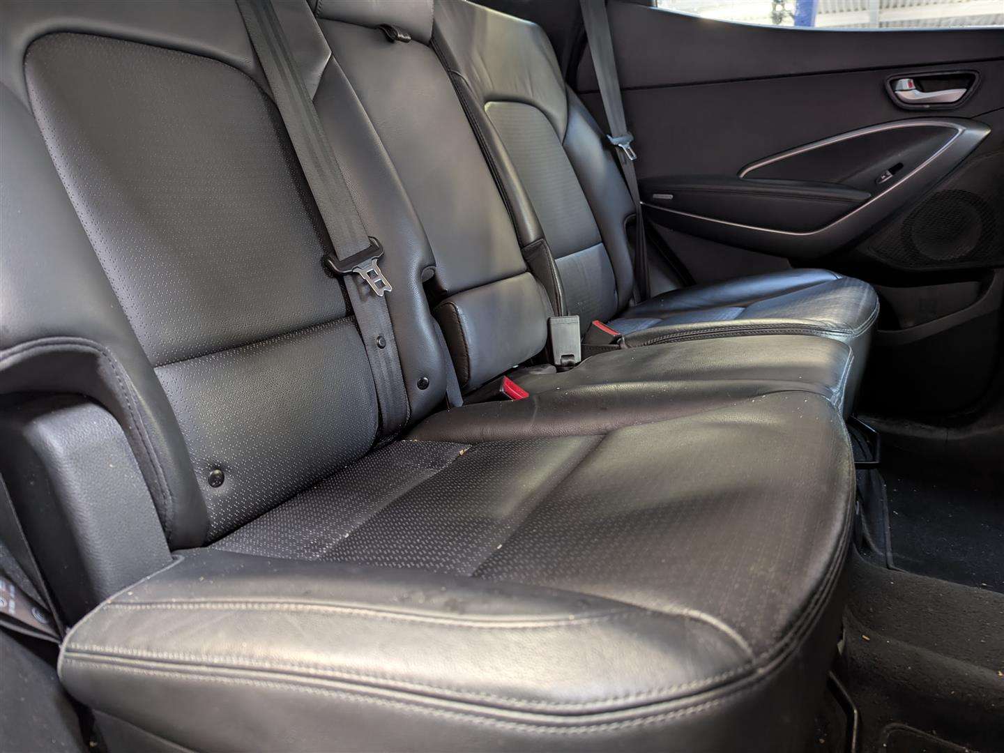 <p>2014 HYUNDAI SANTA FE PREMIUM CRDI AUTO</p>