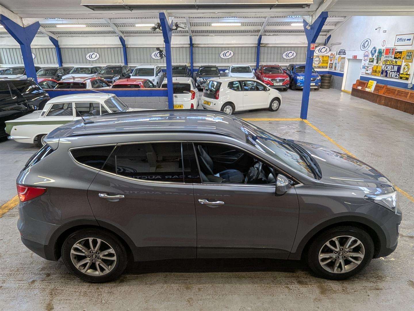 <p>2014 HYUNDAI SANTA FE PREMIUM CRDI AUTO</p>