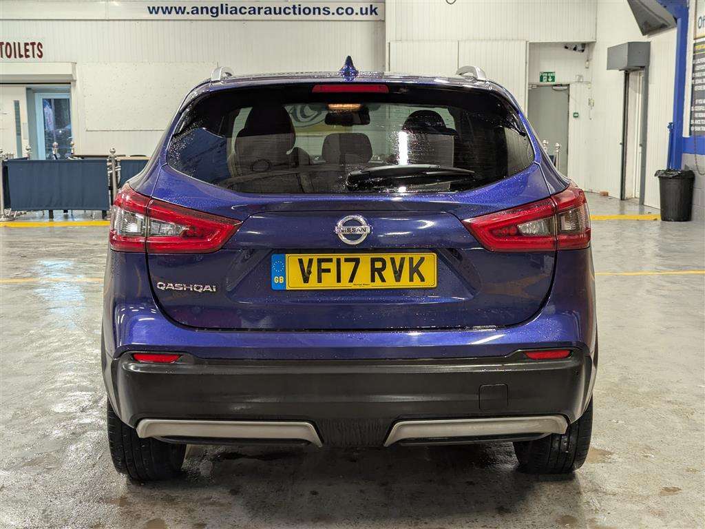 <p>2017 NISSAN QASHQAI TEKNA DCI</p>