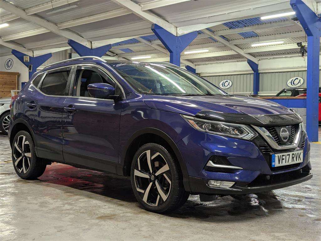 <p>2017 NISSAN QASHQAI TEKNA DCI</p>