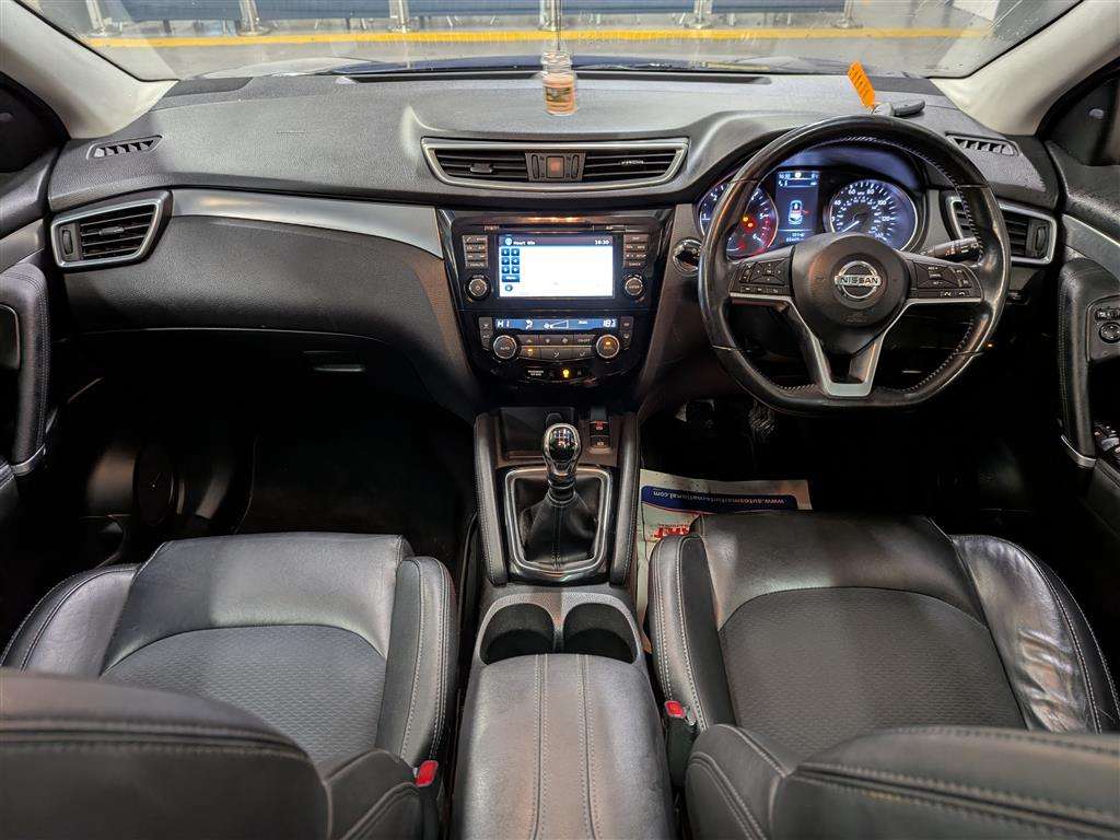<p>2017 NISSAN QASHQAI TEKNA DCI</p>
