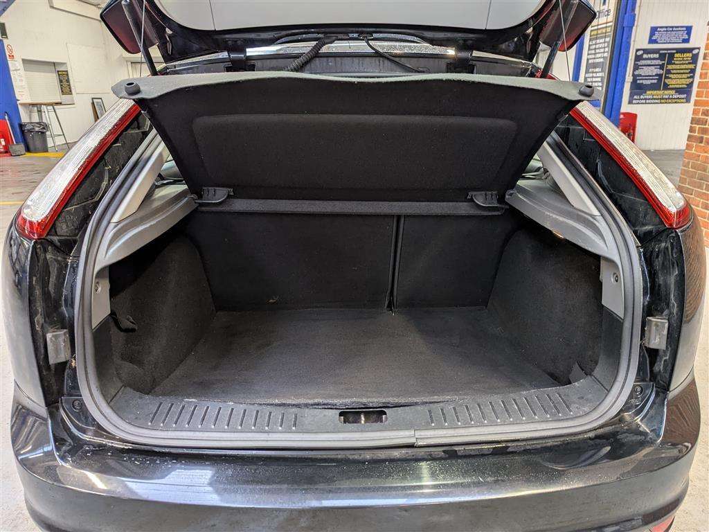 <p>2010 FORD FOCUS TITANIUM 100</p>