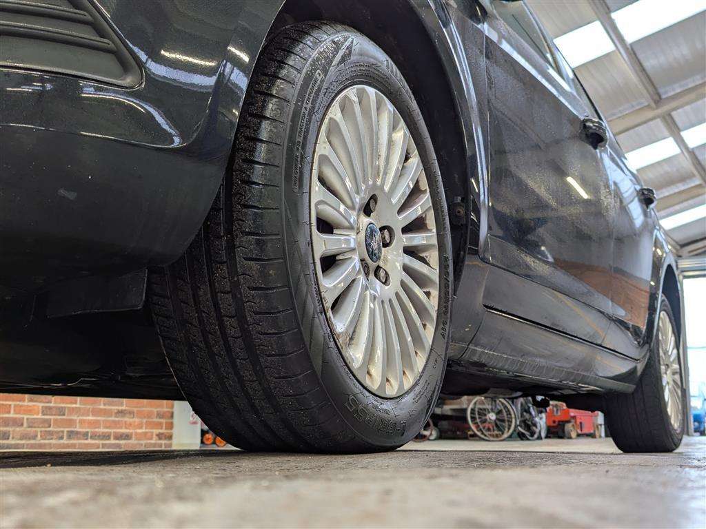 <p>2010 FORD FOCUS TITANIUM 100</p>