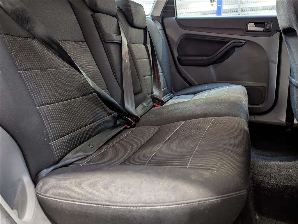 <p>2010 FORD FOCUS TITANIUM 100</p>