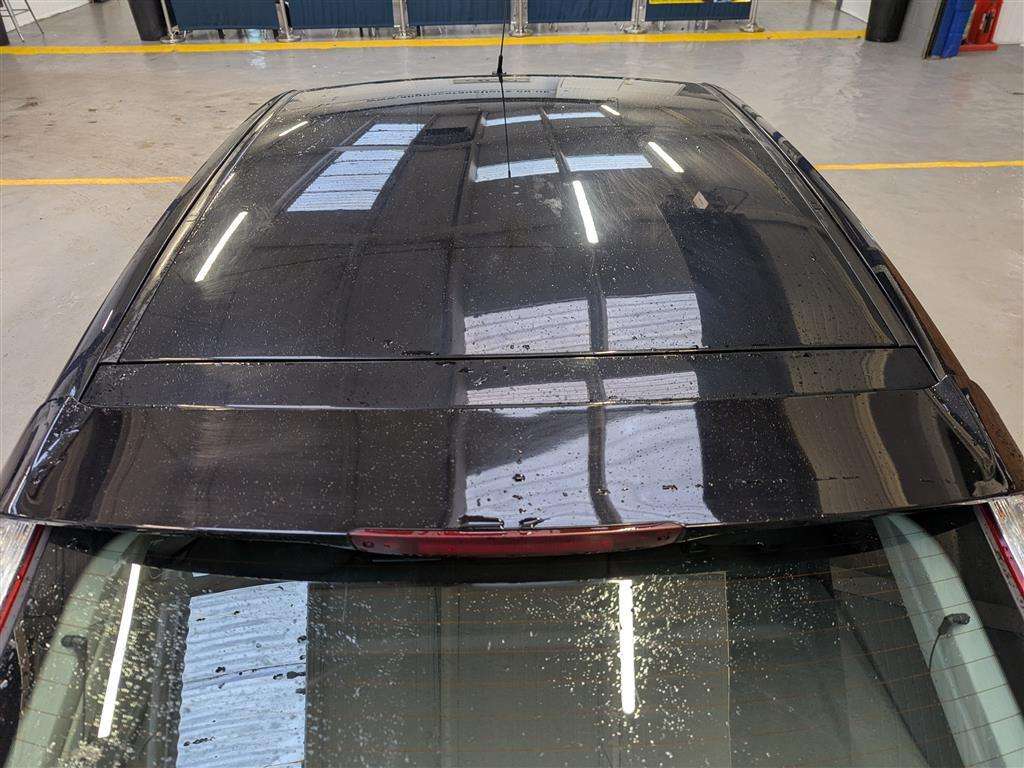 <p>2010 FORD FOCUS TITANIUM 100</p>