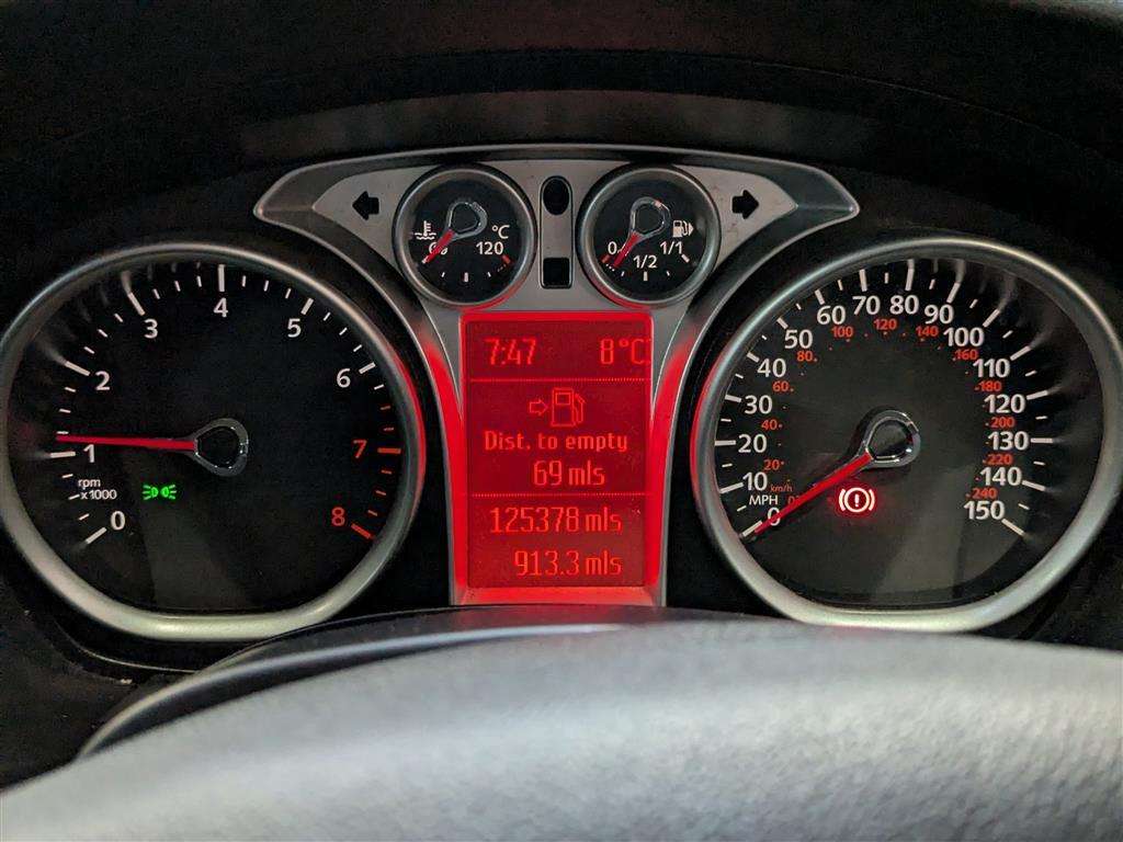 <p>2010 FORD FOCUS TITANIUM 100</p>