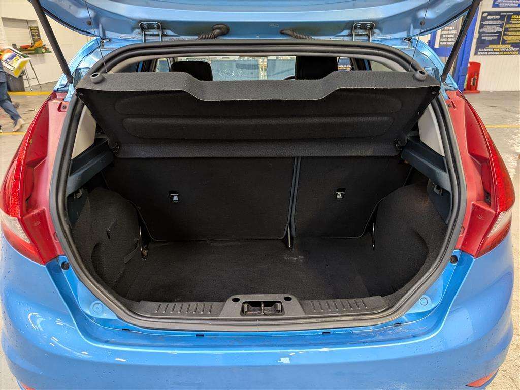 <p>2011 FORD FIESTA TITANIUM TDCI 70</p>