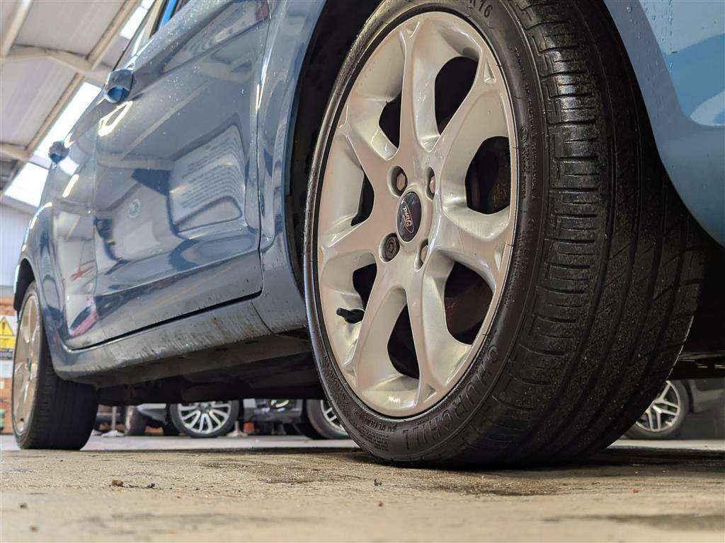 <p>2011 FORD FIESTA TITANIUM TDCI 70</p>