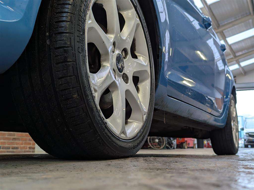 <p>2011 FORD FIESTA TITANIUM TDCI 70</p>