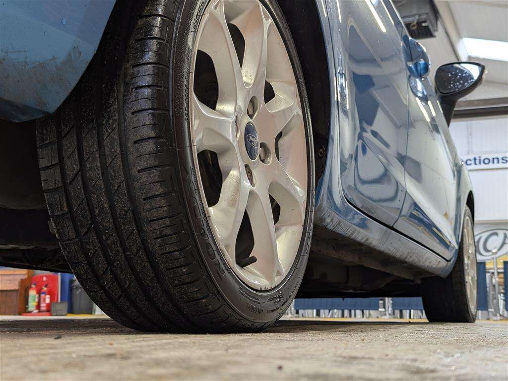 <p>2011 FORD FIESTA TITANIUM TDCI 70</p>