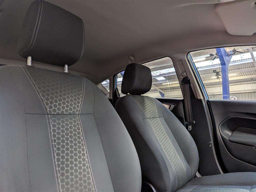 <p>2011 FORD FIESTA TITANIUM TDCI 70</p>