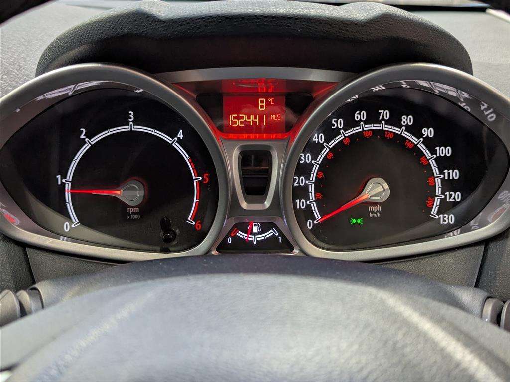 <p>2011 FORD FIESTA TITANIUM TDCI 70</p>