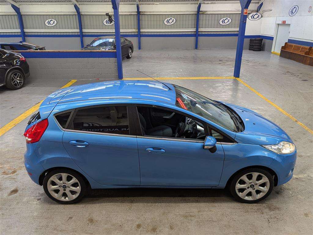 <p>2011 FORD FIESTA TITANIUM TDCI 70</p>