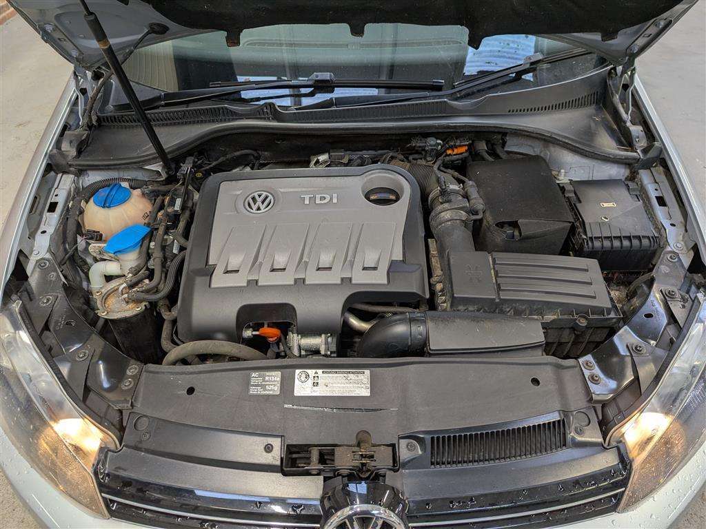 <p>2010 VOLKSWAGEN GOLF GT TDI 140</p>