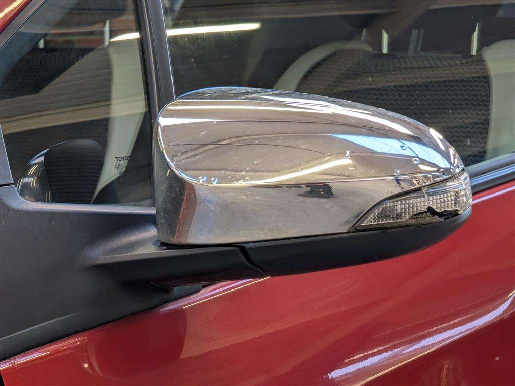 <p>2014 TOYOTA YARIS TREND VVT-I</p>