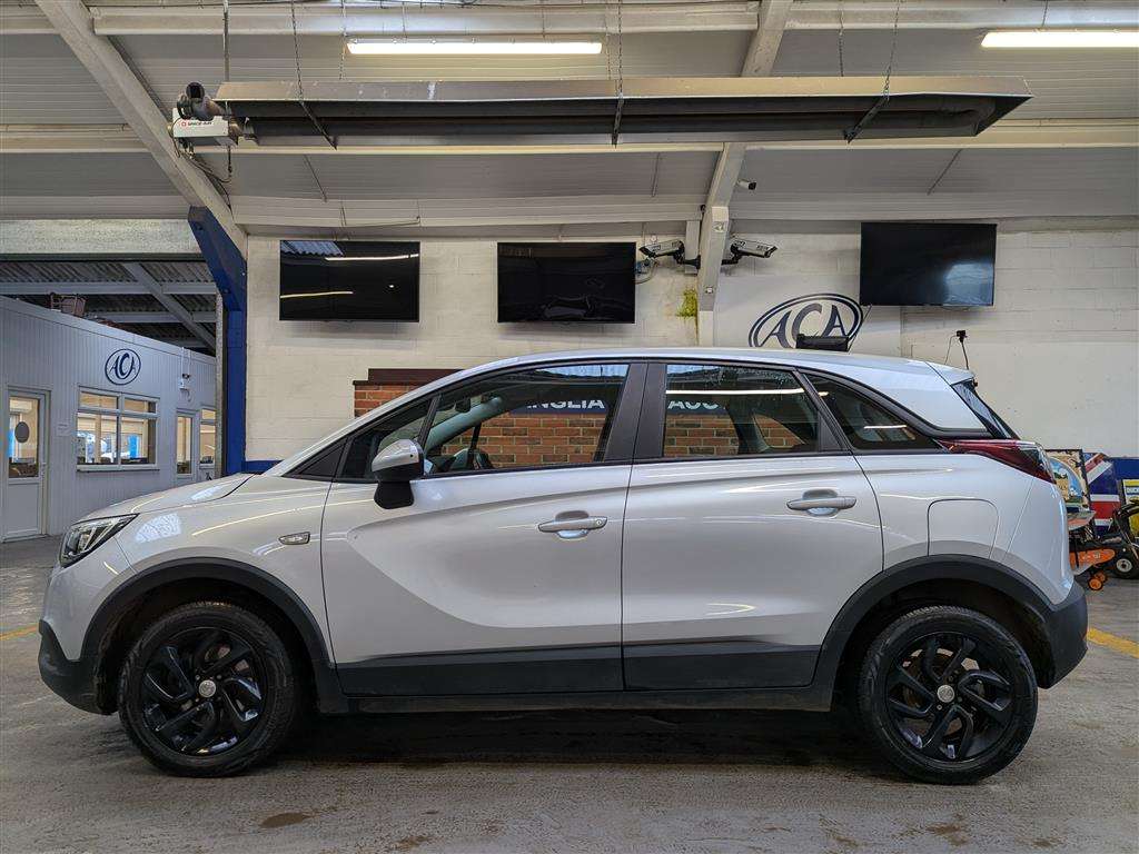 <p>2018 VAUXHALL CROSSLAND X SE NAV ECOTEC</p>