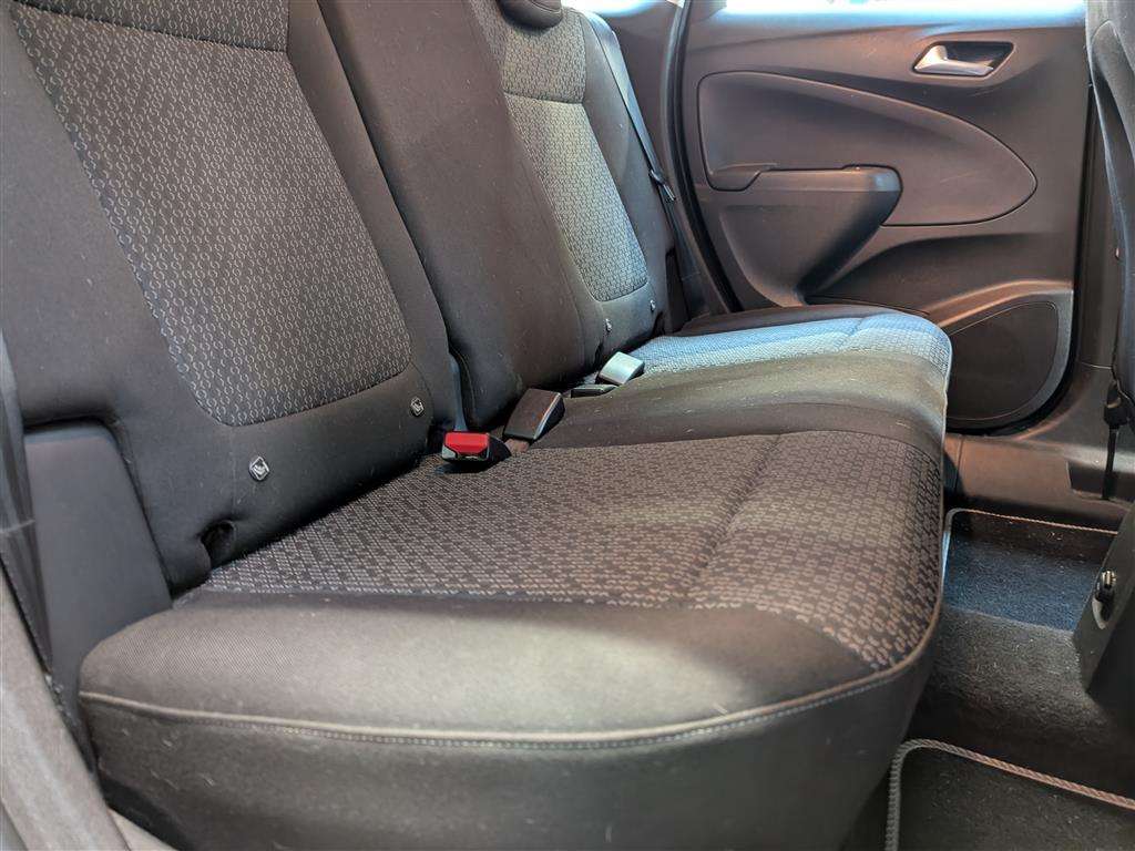 <p>2018 VAUXHALL CROSSLAND X SE NAV ECOTEC</p>