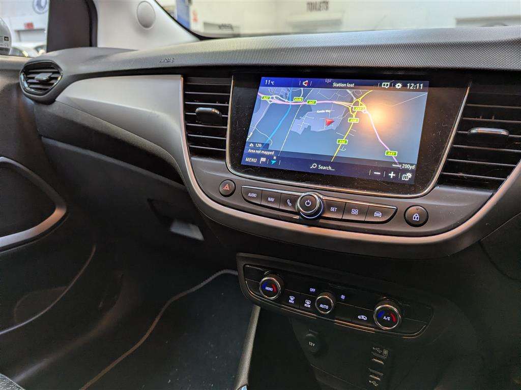 <p>2018 VAUXHALL CROSSLAND X SE NAV ECOTEC</p>